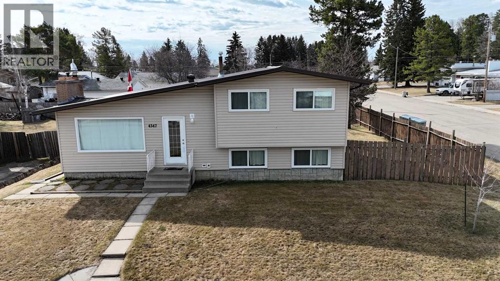 4347 9th Avenue, Edson, Alberta  T7E 1B4 - Photo 3 - A2307247