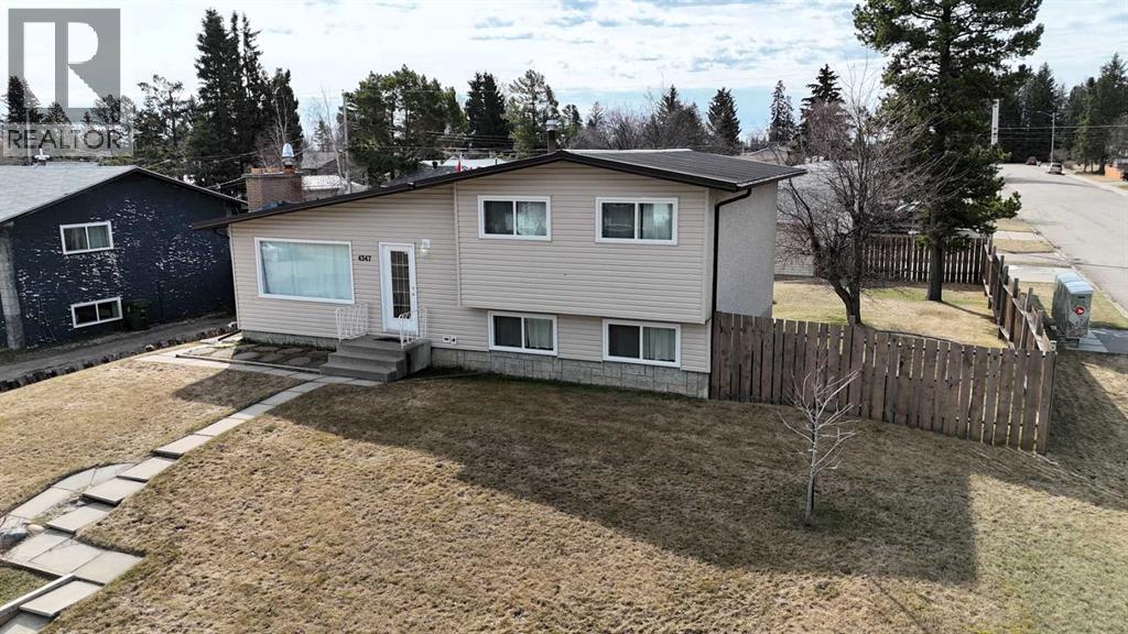 4347 9th Avenue, Edson, Alberta  T7E 1B4 - Photo 1 - A2307247