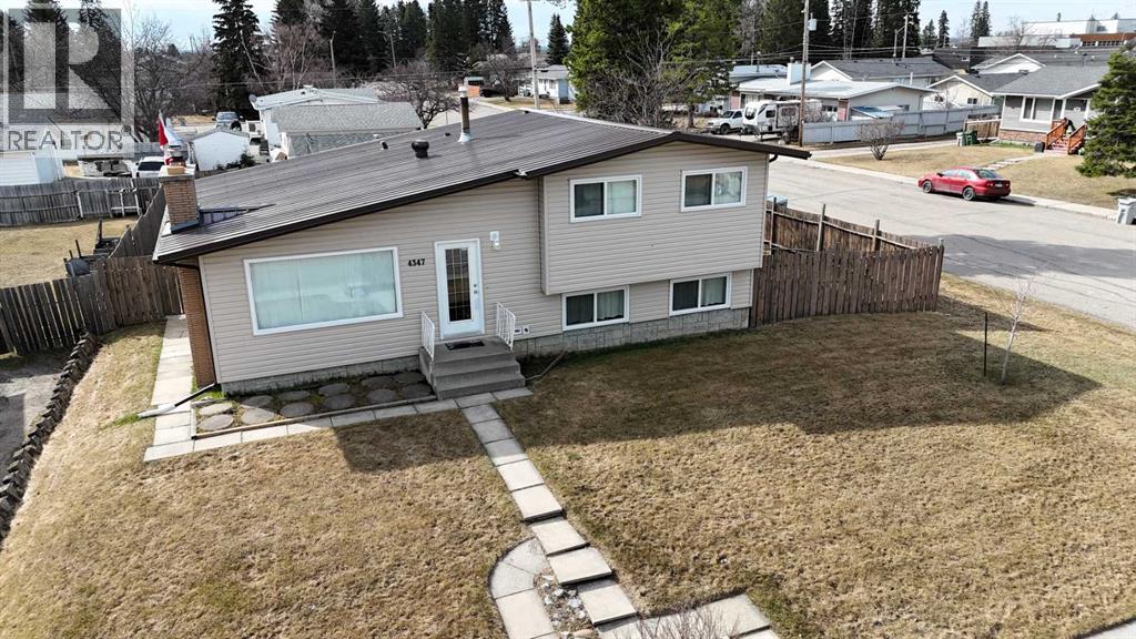 4347 9th Avenue, Edson, Alberta  T7E 1B4 - Photo 2 - A2307247
