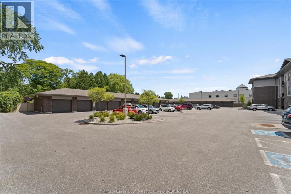 5840 Newman Boulevard Unit# 209, Lasalle, Ontario  N9J 0E3 - Photo 31 - 26018455