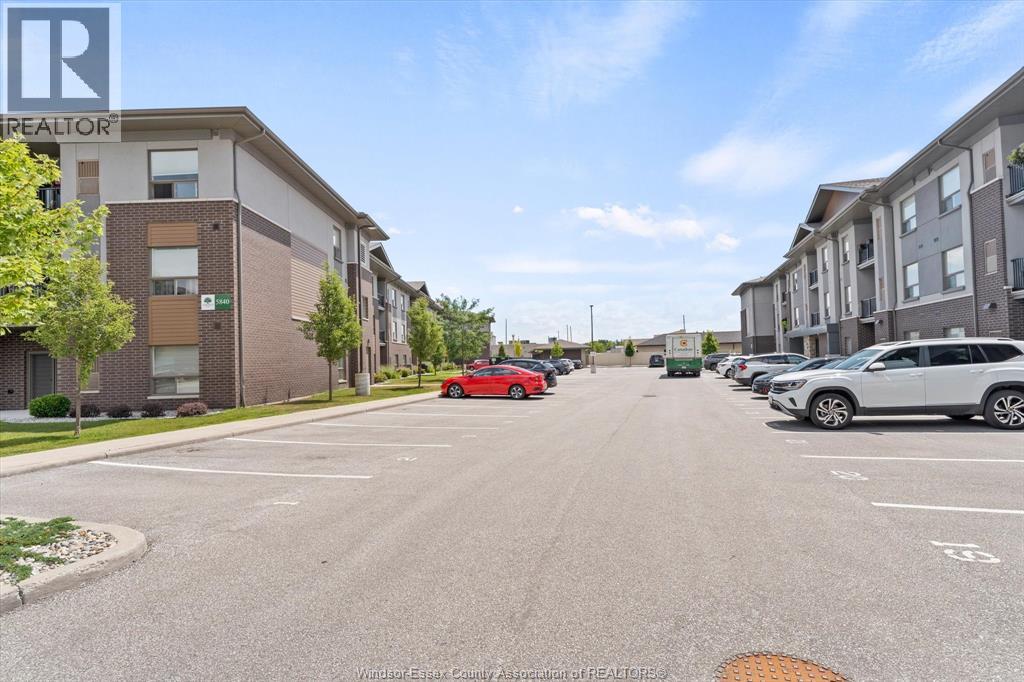5840 Newman Boulevard Unit# 209, Lasalle, Ontario N9J 0E3 - Photo 4 - 26018455