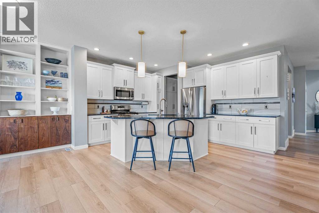 6 Storm Mountain Place, Okotoks, Alberta  T1S 0L6 - Photo 13 - A2333482