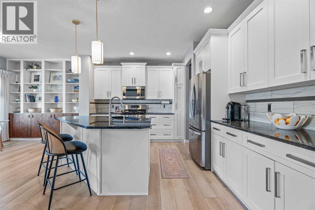 6 Storm Mountain Place, Okotoks, Alberta  T1S 0L6 - Photo 16 - A2333482