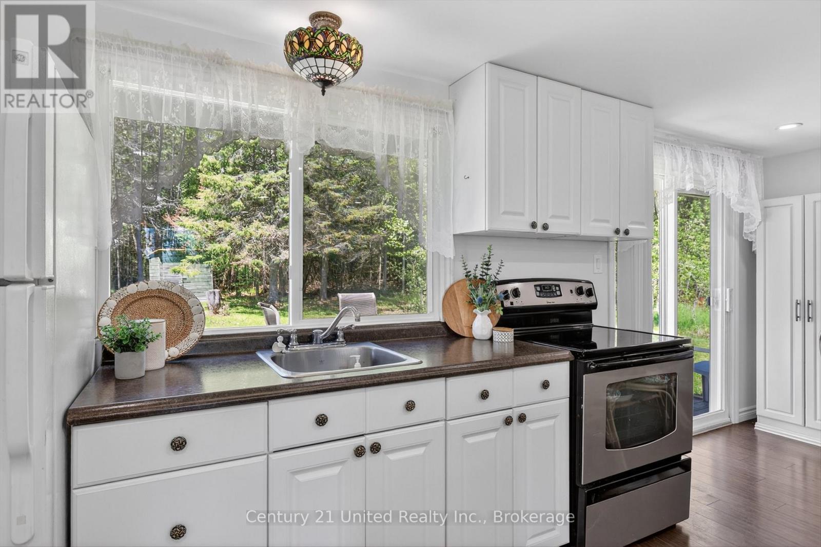 98 Lakeview Cottage Road, Kawartha Lakes, Ontario  K0M 2B0 - Photo 15 - X13622390