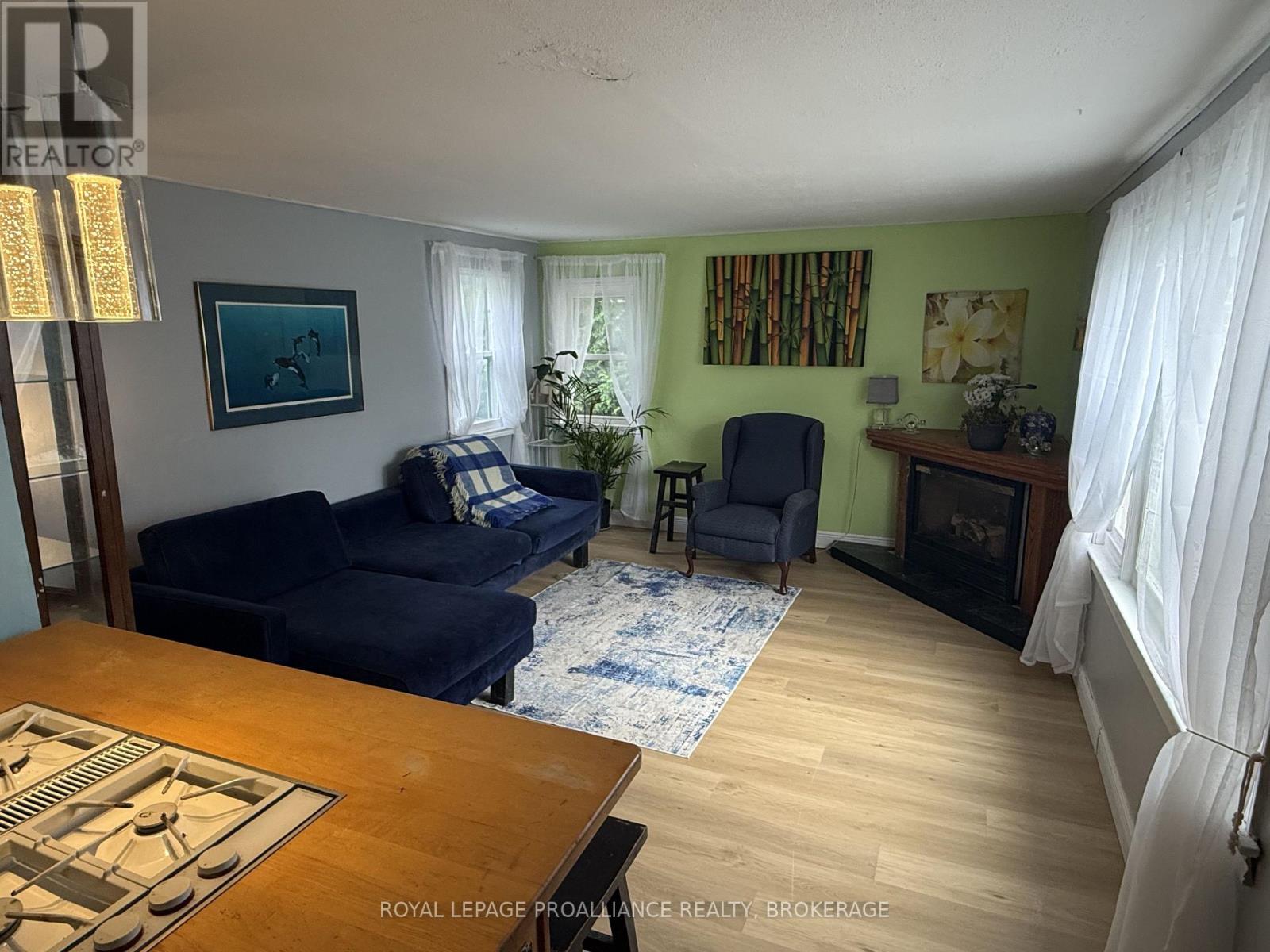 10 Potter Drive, Loyalist, Ontario  K0H 2H0 - Photo 6 - X13622354