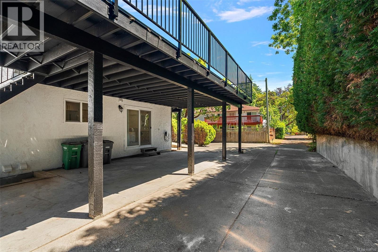 B 4450 Tyndall Ave, Saanich, British Columbia  V8N 3S1 - Photo 49 - 1039785