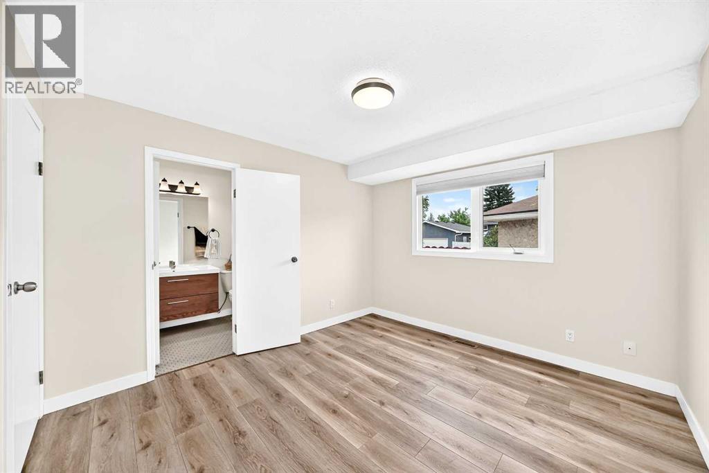 42 Rundlelawn Close NE, Calgary, Alberta  T1Y 3J3 - Photo 6 - A2330512