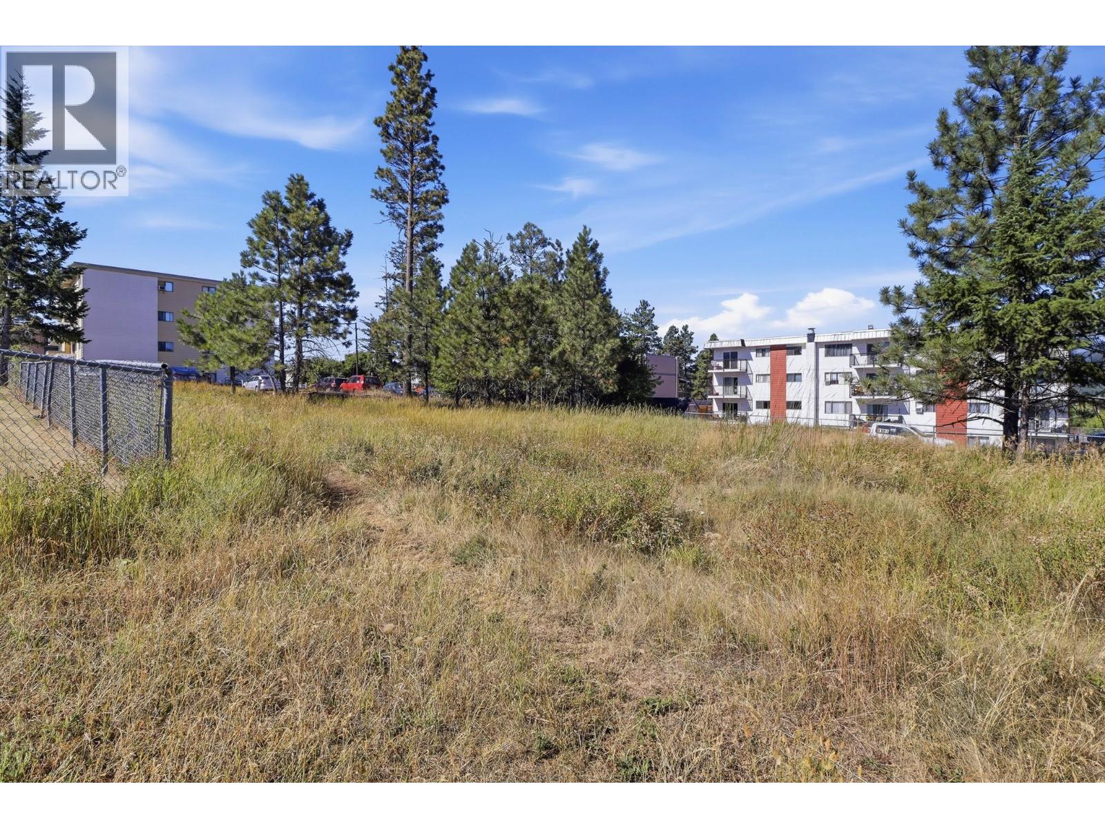 114 17a Avenue S, Cranbrook, British Columbia  V1C 3A5 - Photo 11 - 10396145