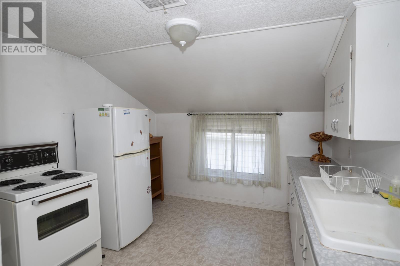 367 Markland St, Thunder Bay, Ontario  P7B 2H9 - Photo 22 - TB2602050