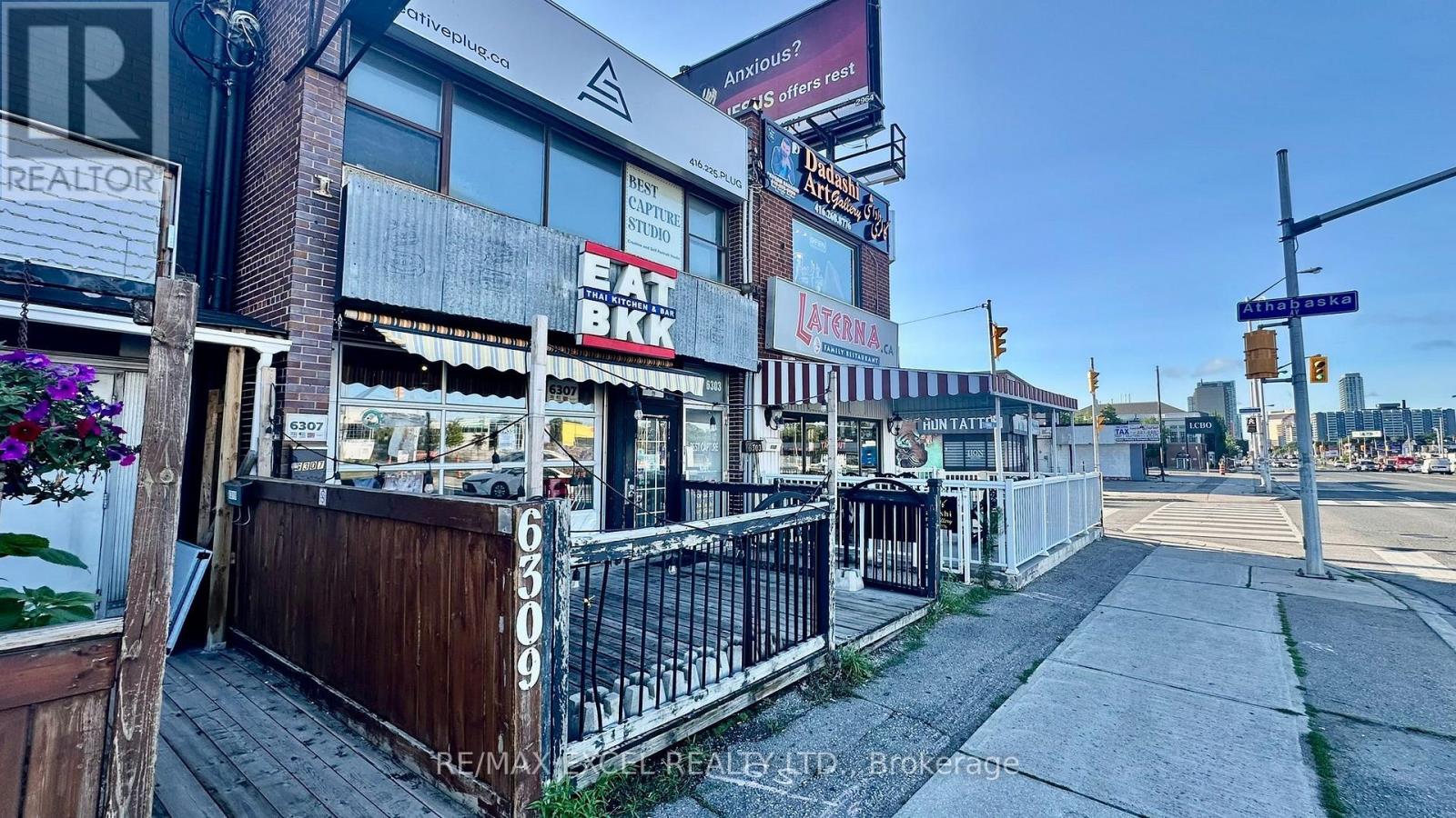 6307 YONGE STREET, Toronto, Ontario