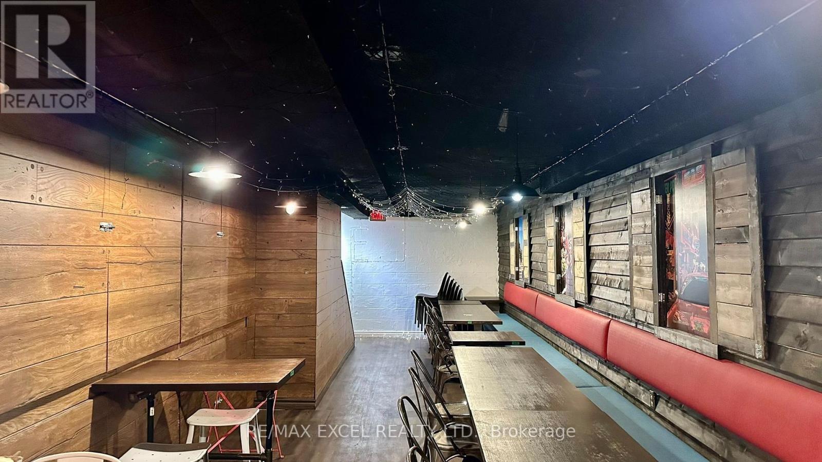 6307 Yonge Street, Toronto, Ontario  M2M 3X7 - Photo 9 - C13622384