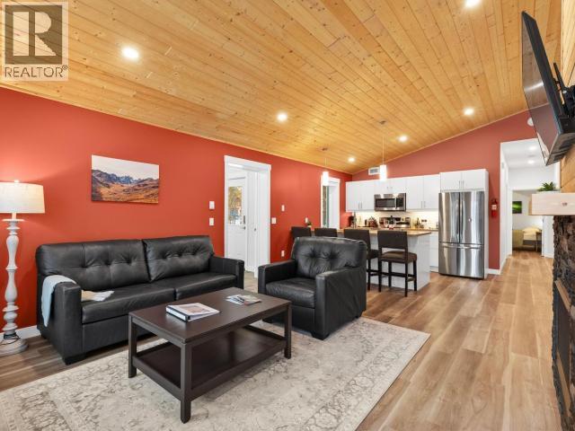 38 Takhini Meadows Drive, Whitehorse North, Yukon  Y1A 7A2 - Photo 32 - 17565