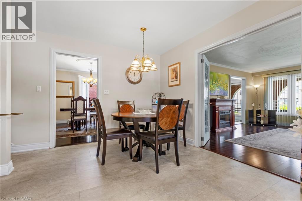 58 Centennial Parkway S, Hamilton, Ontario  L8G 2C4 - Photo 6 - 40831856
