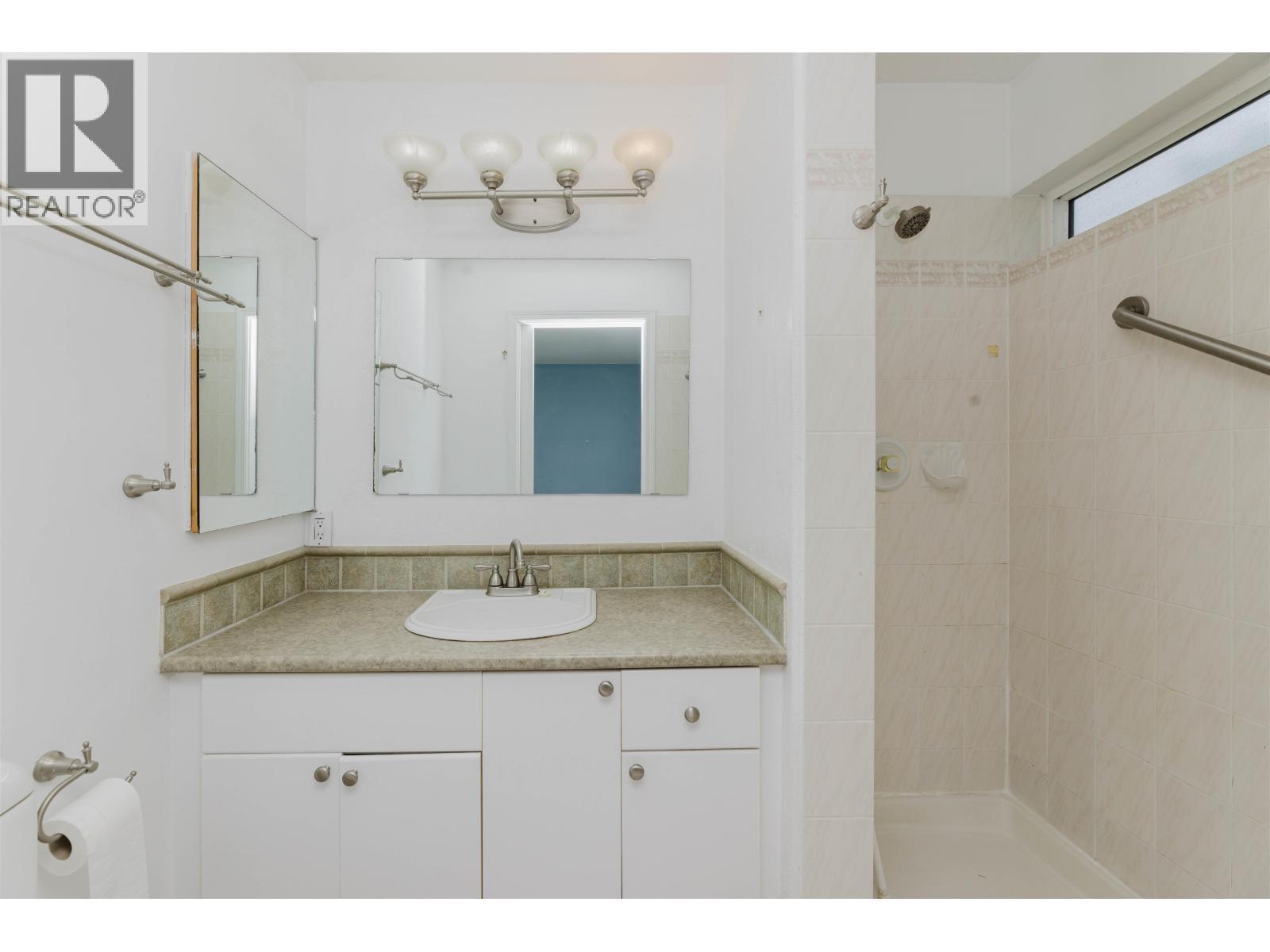 5078 Bay Road, Sechelt, British Columbia  V7Z 0E9 - Photo 18 - R3151282