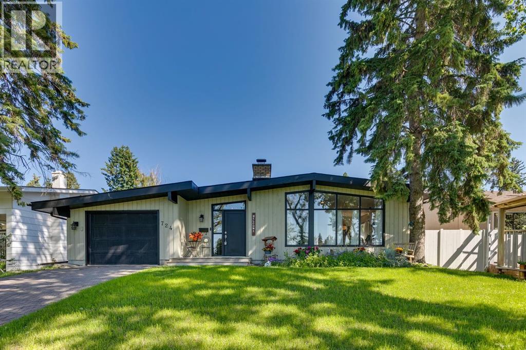 724 Willacy Drive SE, Calgary, Alberta