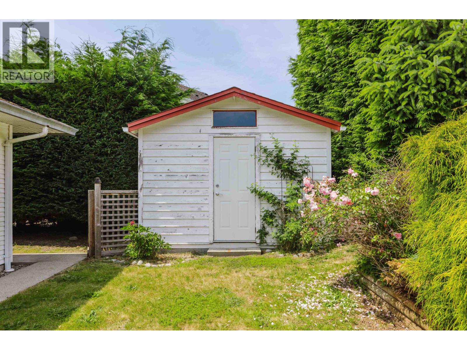 5078 Bay Road, Sechelt, British Columbia  V7Z 0E9 - Photo 23 - R3151282