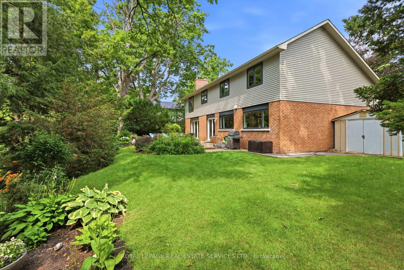 11 Regency Court, Oakville, Ontario  L6H 2P6 - Photo 38 - W13622380