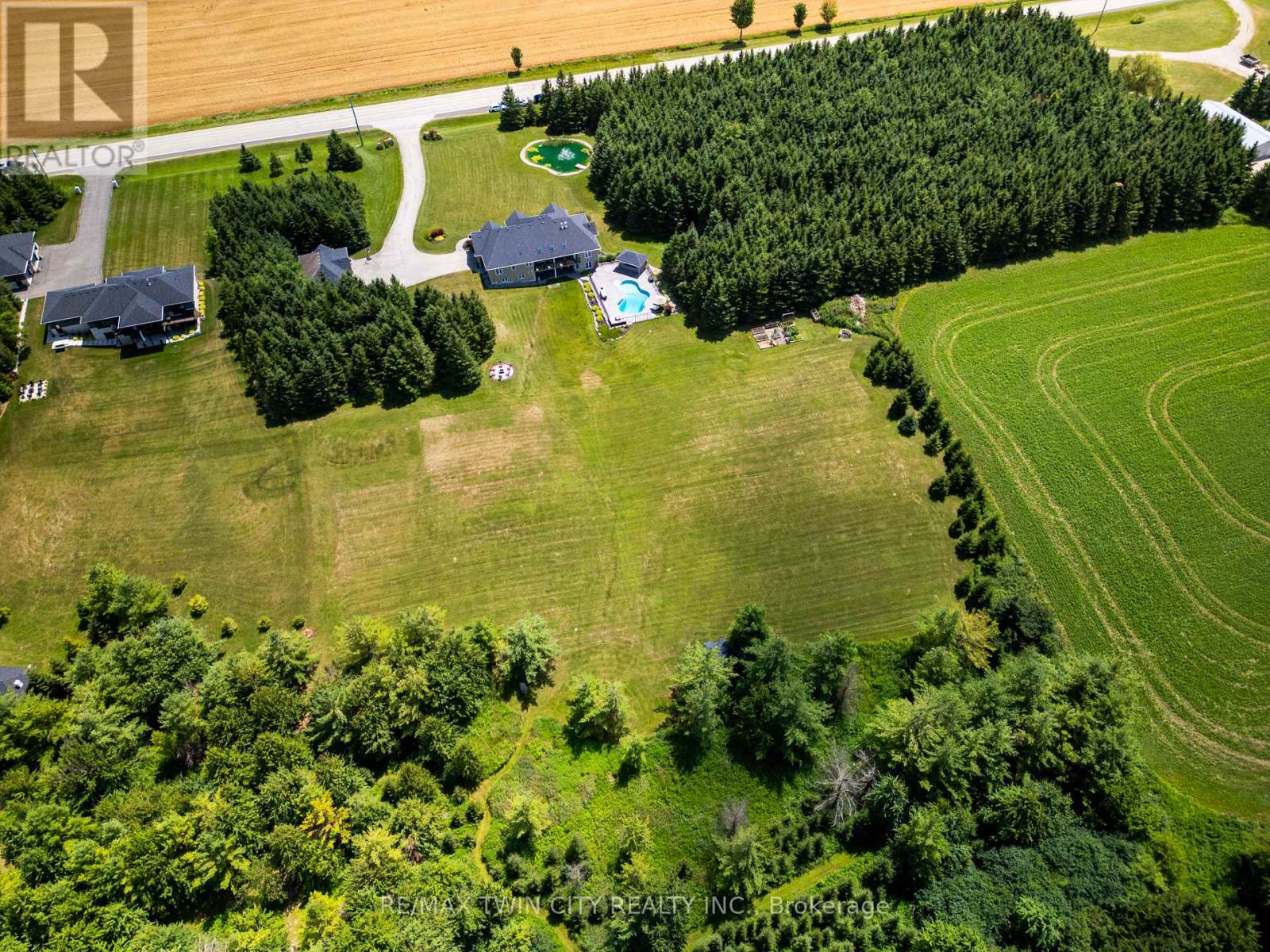 7118 Wellington Rd 11 Road, Mapleton, Ontario  N0G 1P0 - Photo 3 - X13622366