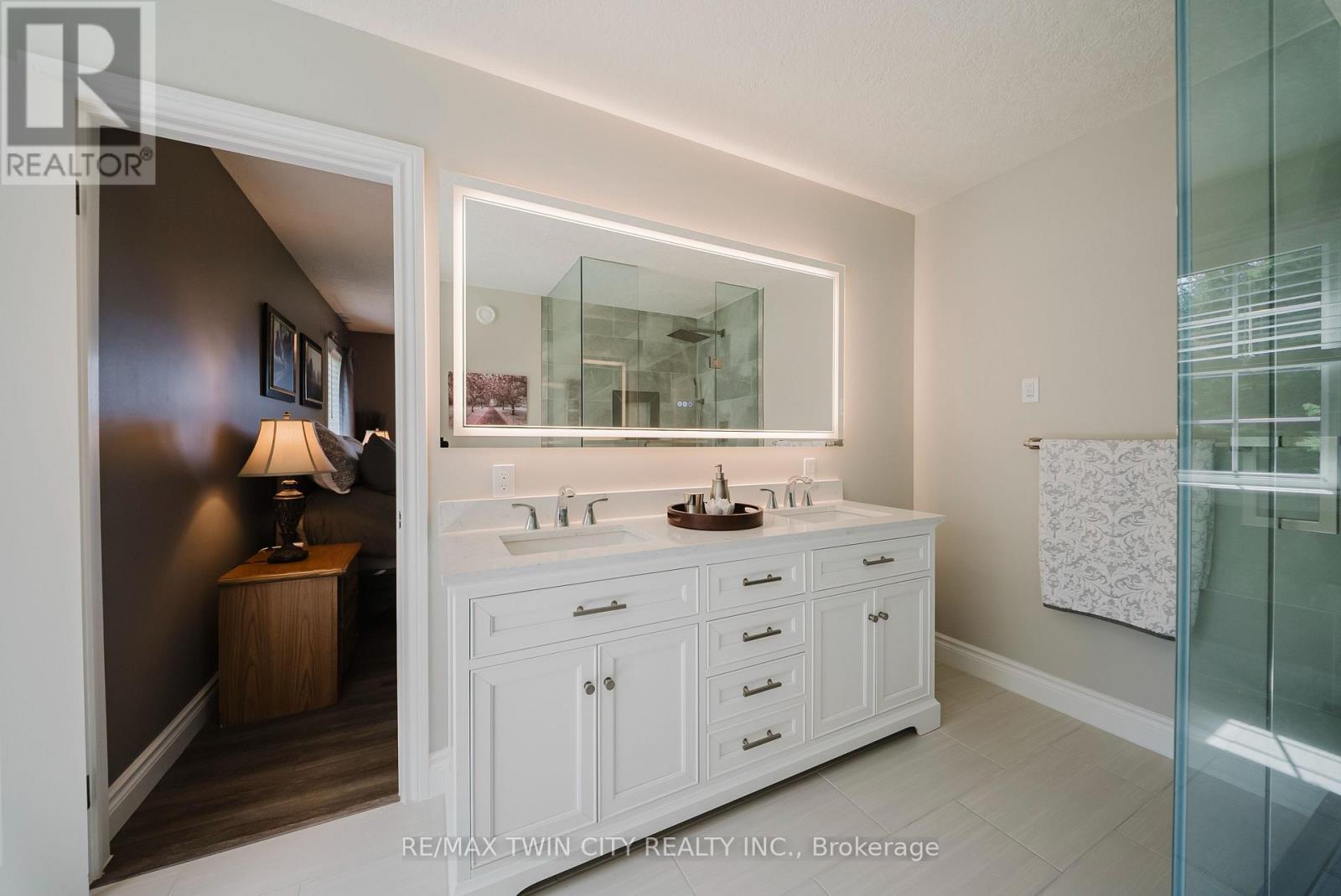 7118 Wellington Rd 11 Road, Mapleton, Ontario  N0G 1P0 - Photo 31 - X13622366