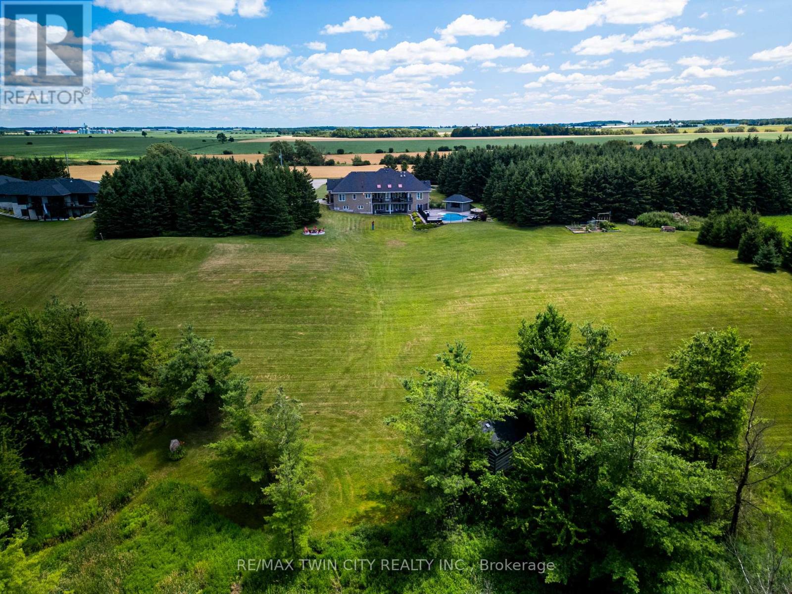 7118 Wellington Rd 11 Road, Mapleton, Ontario  N0G 1P0 - Photo 4 - X13622366