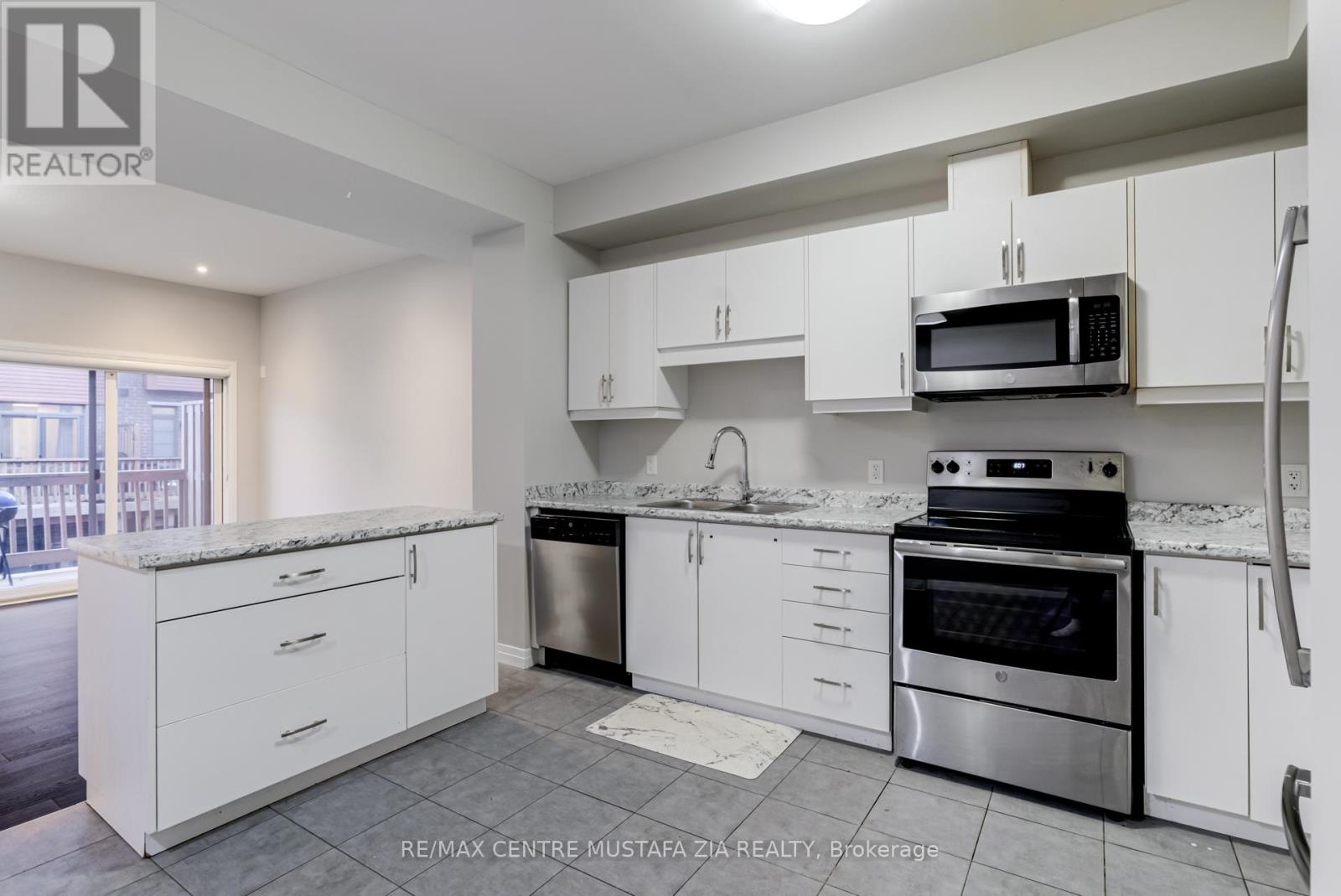 74 Soho Street, Hamilton, Ontario  L8J 0L4 - Photo 10 - X13622370