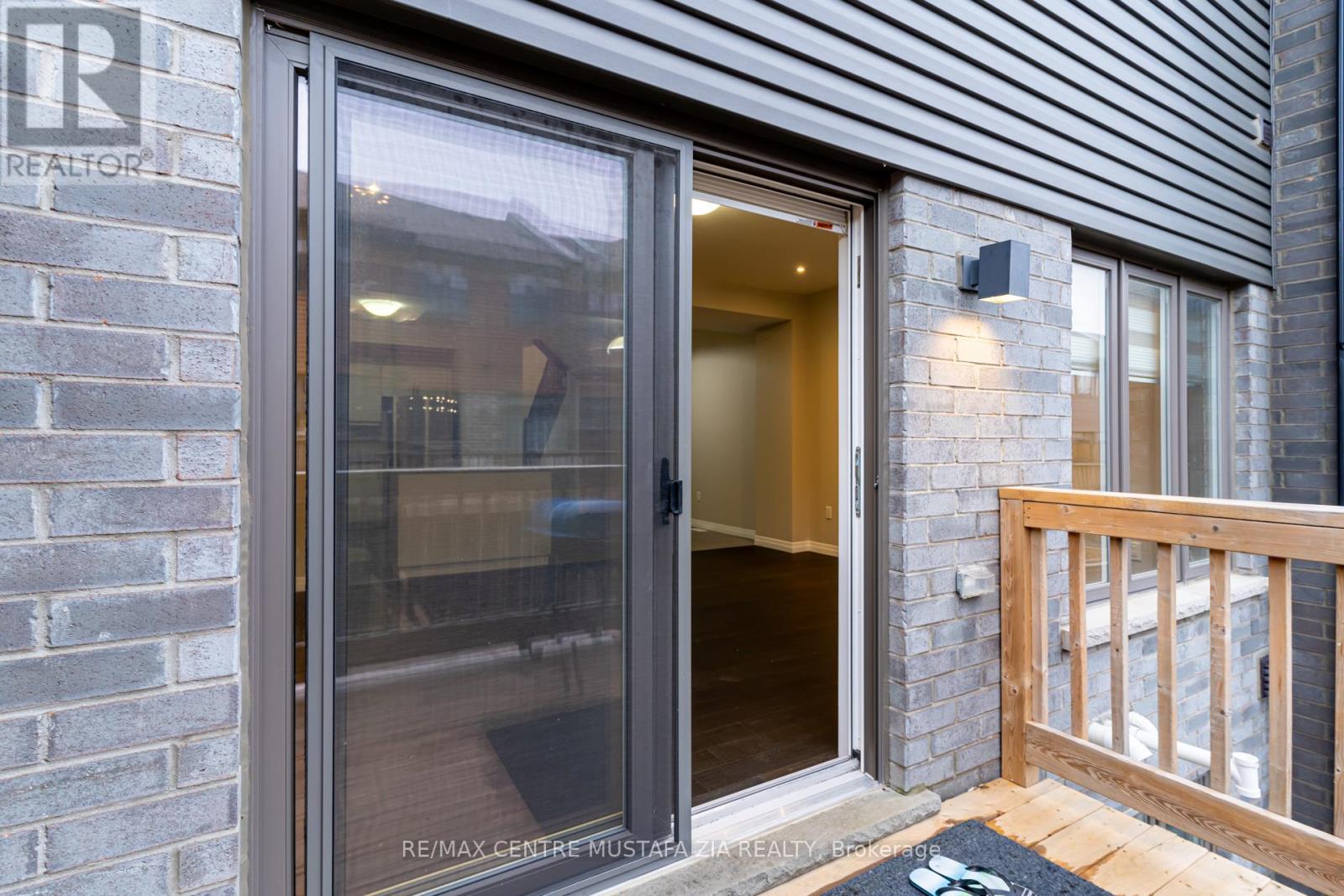74 Soho Street, Hamilton, Ontario  L8J 0L4 - Photo 15 - X13622370