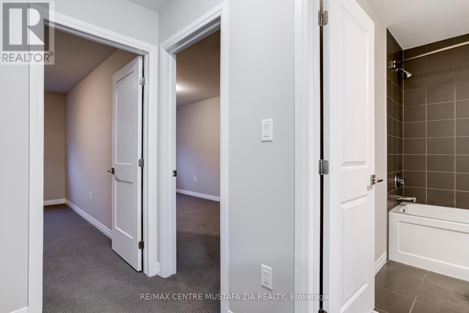 74 Soho Street, Hamilton, Ontario  L8J 0L4 - Photo 25 - X13622370
