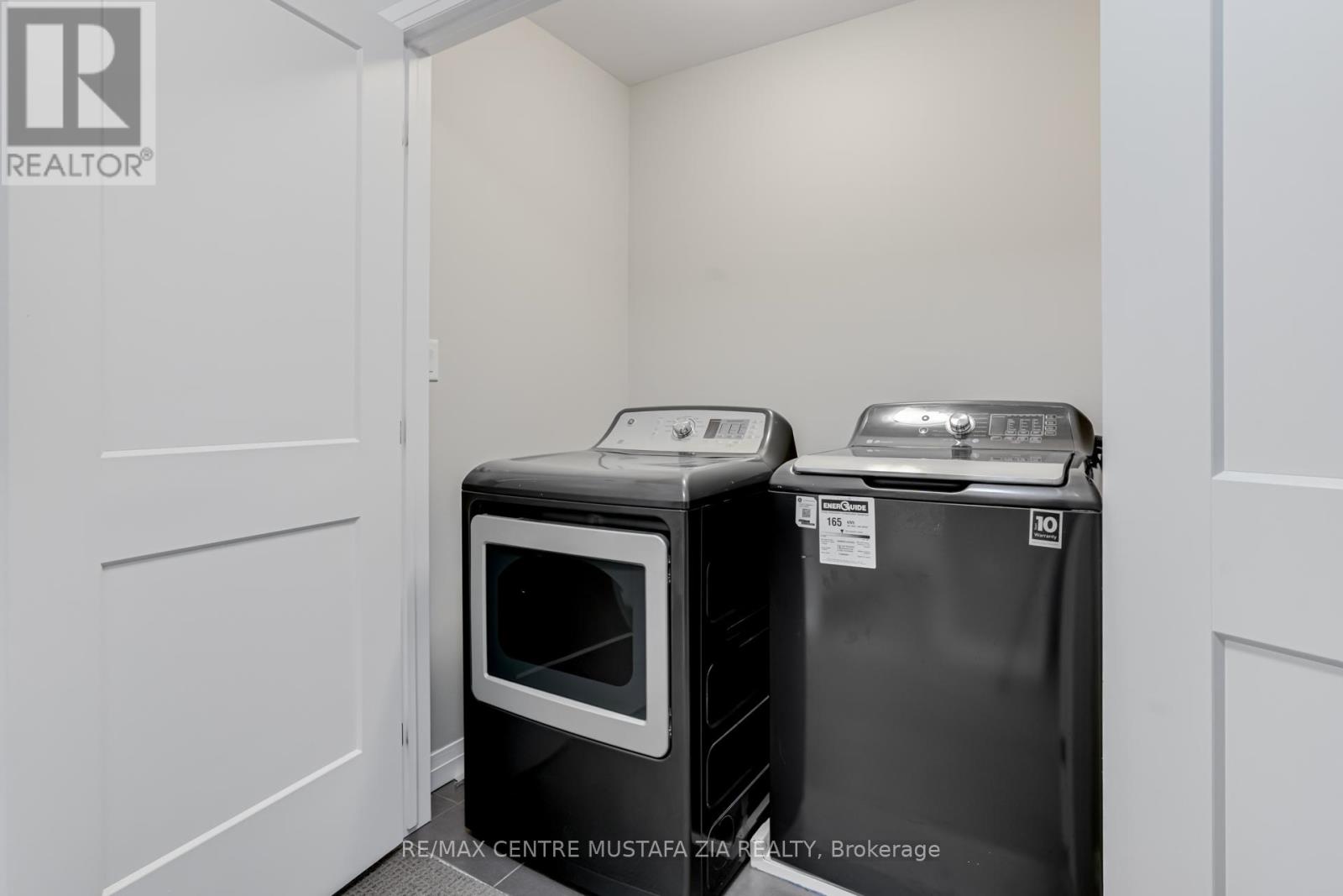 74 Soho Street, Hamilton, Ontario  L8J 0L4 - Photo 32 - X13622370