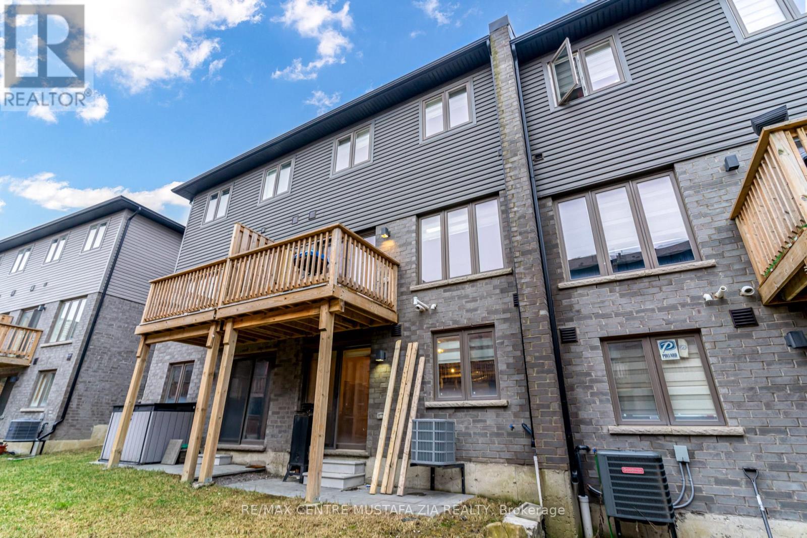 74 Soho Street, Hamilton, Ontario  L8J 0L4 - Photo 36 - X13622370