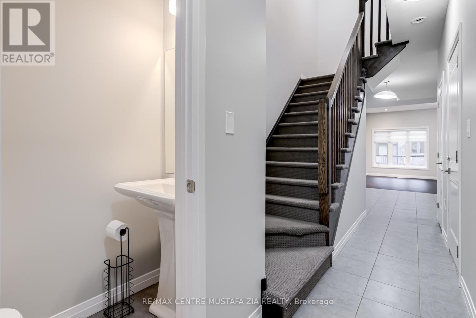 74 Soho Street, Hamilton, Ontario  L8J 0L4 - Photo 6 - X13622370