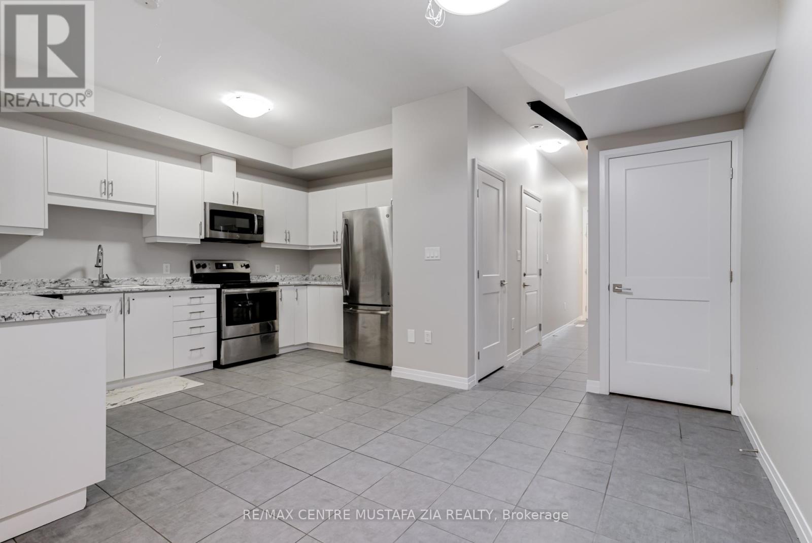 74 Soho Street, Hamilton, Ontario  L8J 0L4 - Photo 8 - X13622370