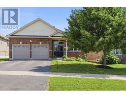7 HOLTOM STREET, Kawartha Lakes, Ontario