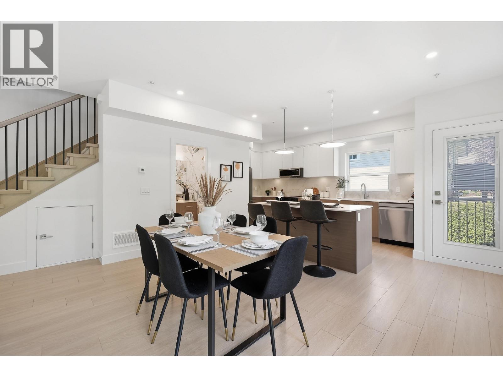 205 2427 Mary Hill Road, Port Coquitlam, British Columbia  V3C 3A9 - Photo 8 - R3150963