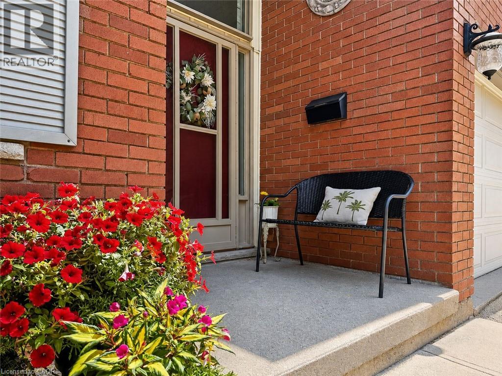 6 Lanark Crescent, Kitchener, Ontario  N2N 2R1 - Photo 4 - 40848689