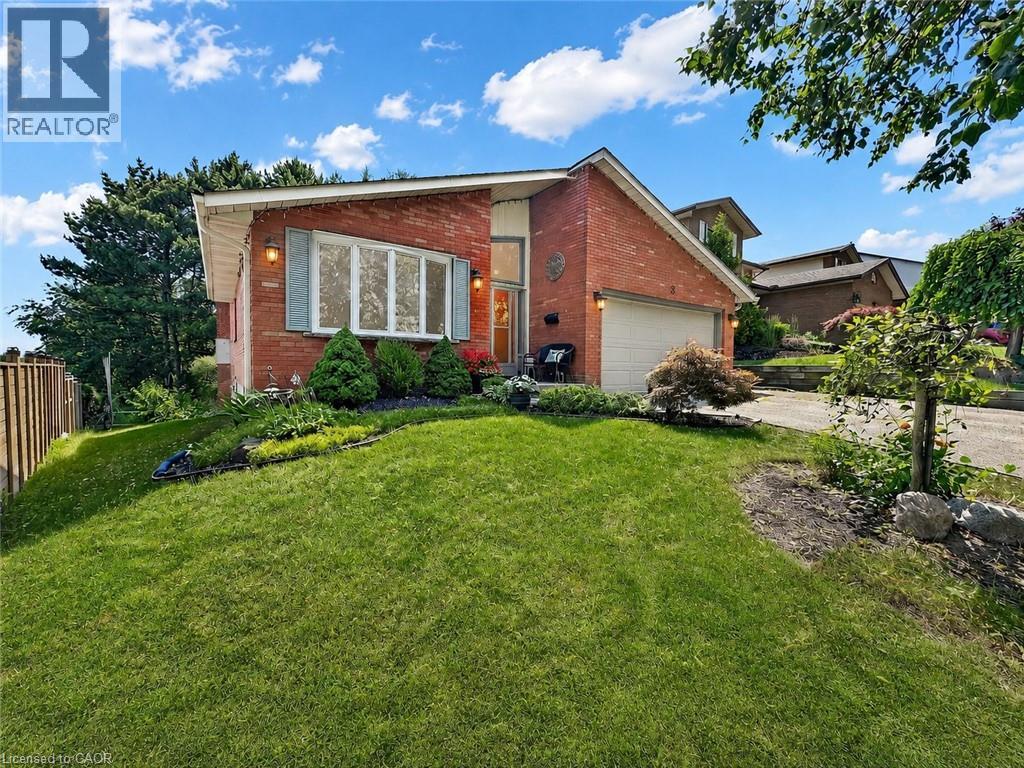 6 Lanark Crescent, Kitchener, Ontario  N2N 2R1 - Photo 2 - 40848689