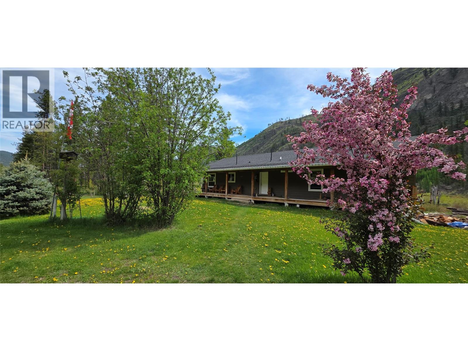 2910 Christian Valley Road, Westbridge, British Columbia  V0H 1Y0 - Photo 2 - 10379374