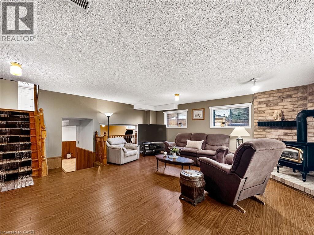 6 Lanark Crescent, Kitchener, Ontario  N2N 2R1 - Photo 38 - 40848689