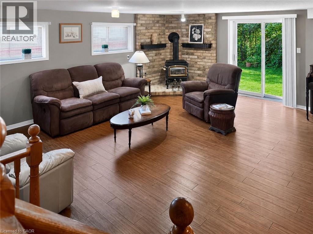 6 Lanark Crescent, Kitchener, Ontario  N2N 2R1 - Photo 34 - 40848689