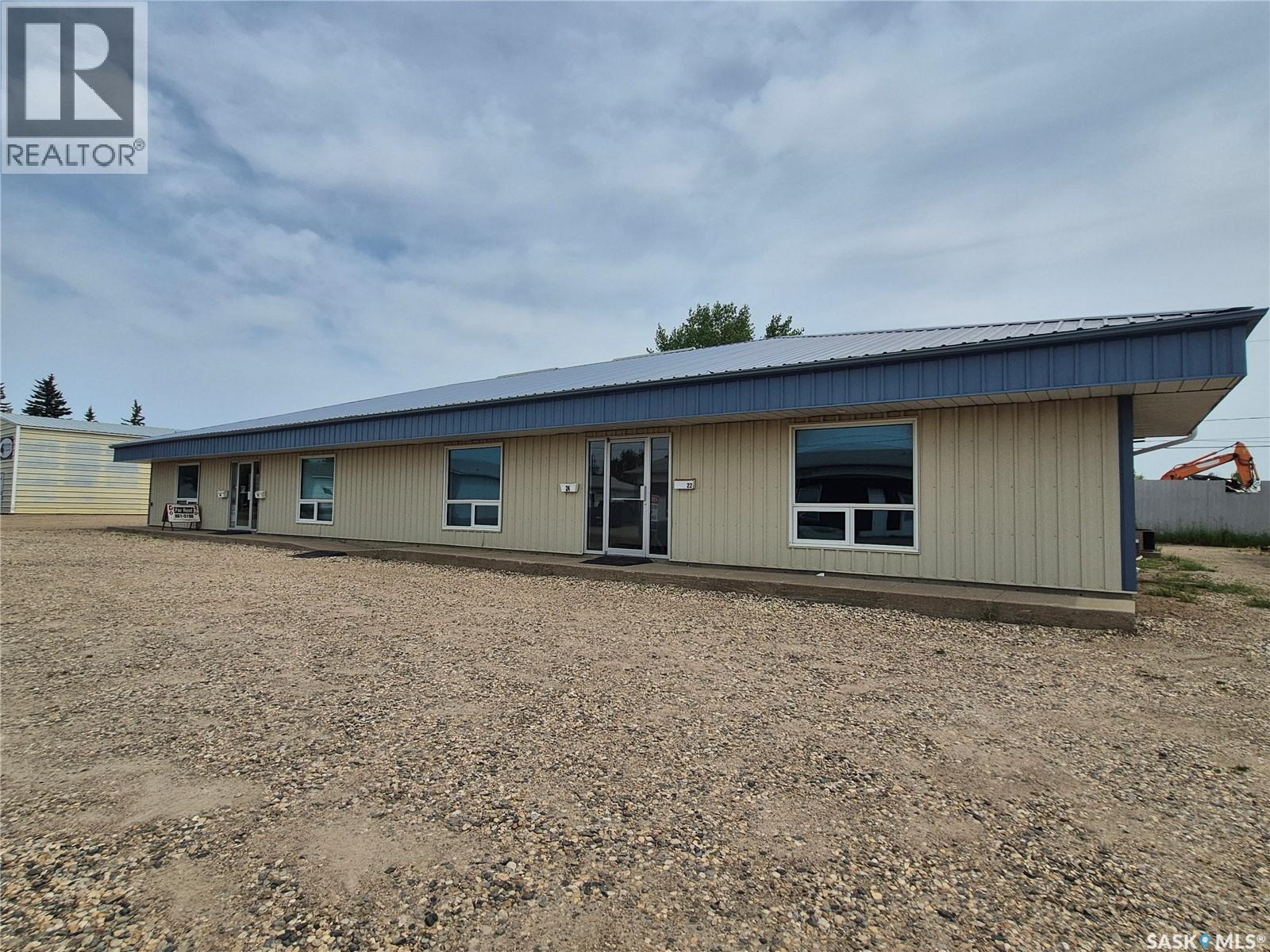 24 12th Street NE, Weyburn, Saskatchewan  S4H 1K2 - Photo 47 - SK029262