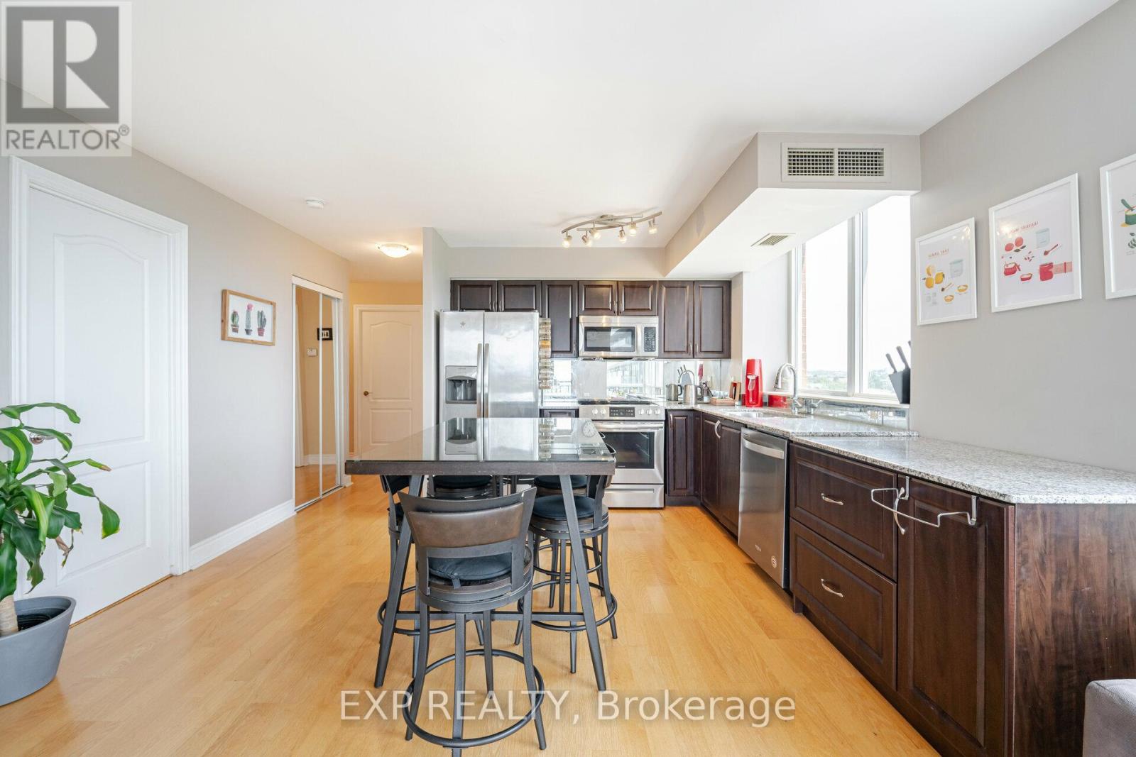 1103 - 1103 Leslie Street, Toronto, Ontario  M3C 4G8 - Photo 7 - C13622640