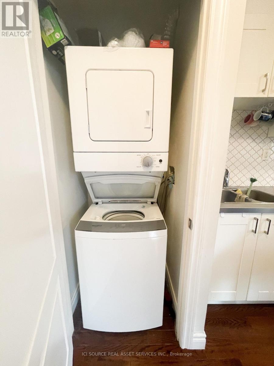 2nd & 3rd Floor - 167 Markham Street, Toronto, Ontario  M6J 2G7 - Photo 3 - C13622644