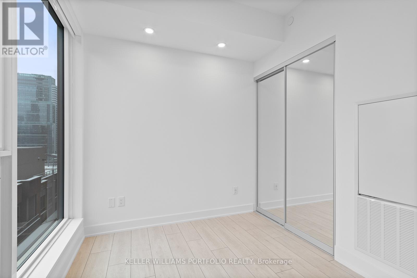 1408 - 15 Mercer Street, Toronto, Ontario  M5V 0T8 - Photo 8 - C13622654