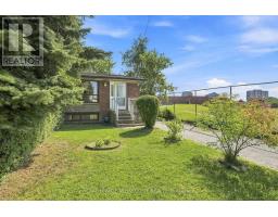 89 BENJAMIN BOULEVARD, Toronto, Ontario