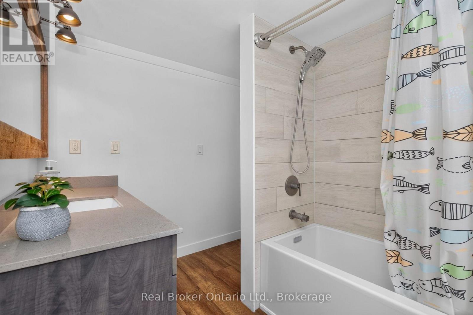 44 Balm Beach Road W, Tiny, Ontario  L9M 1R2 - Photo 13 - S13622646