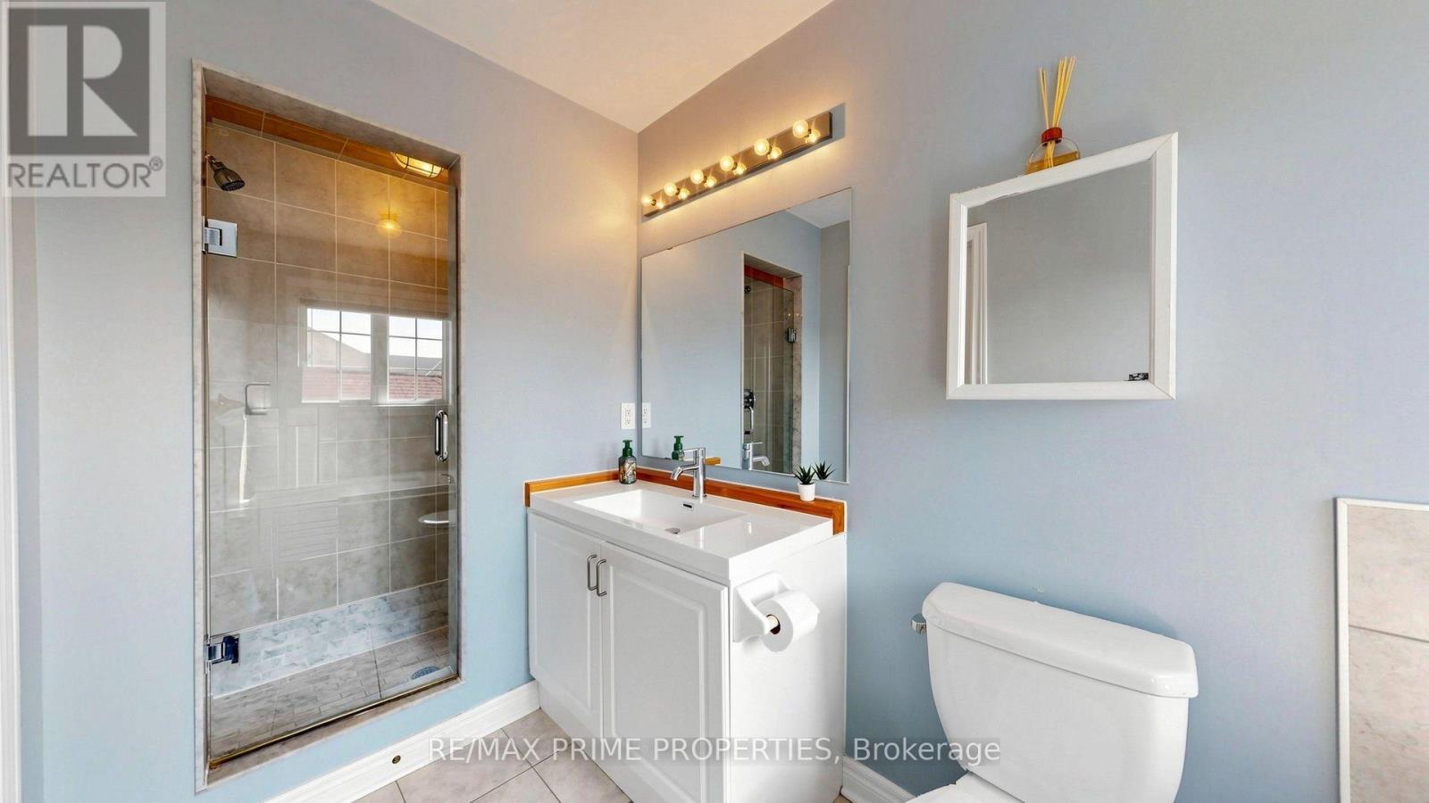 499 White's Hill Avenue, Markham, Ontario  L6B 0J8 - Photo 24 - N13622528