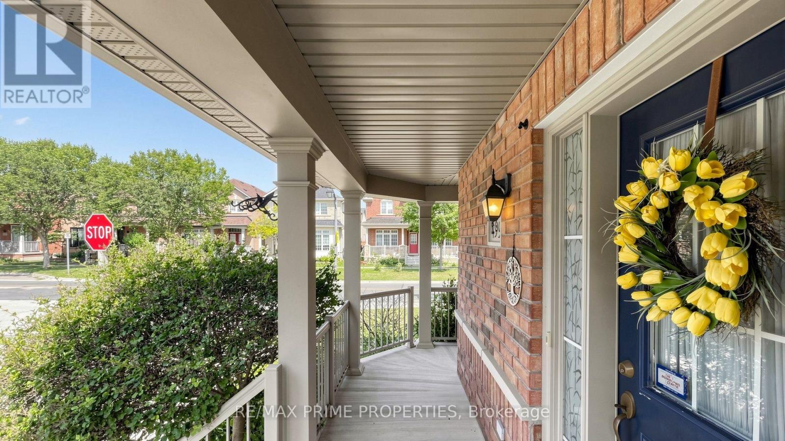 499 White's Hill Avenue, Markham, Ontario  L6B 0J8 - Photo 3 - N13622528