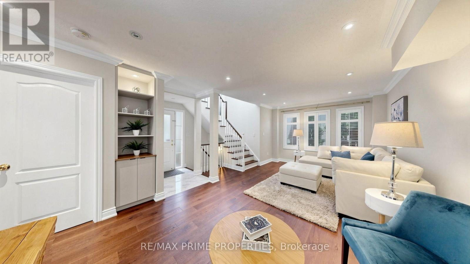 499 White's Hill Avenue, Markham, Ontario  L6B 0J8 - Photo 5 - N13622528