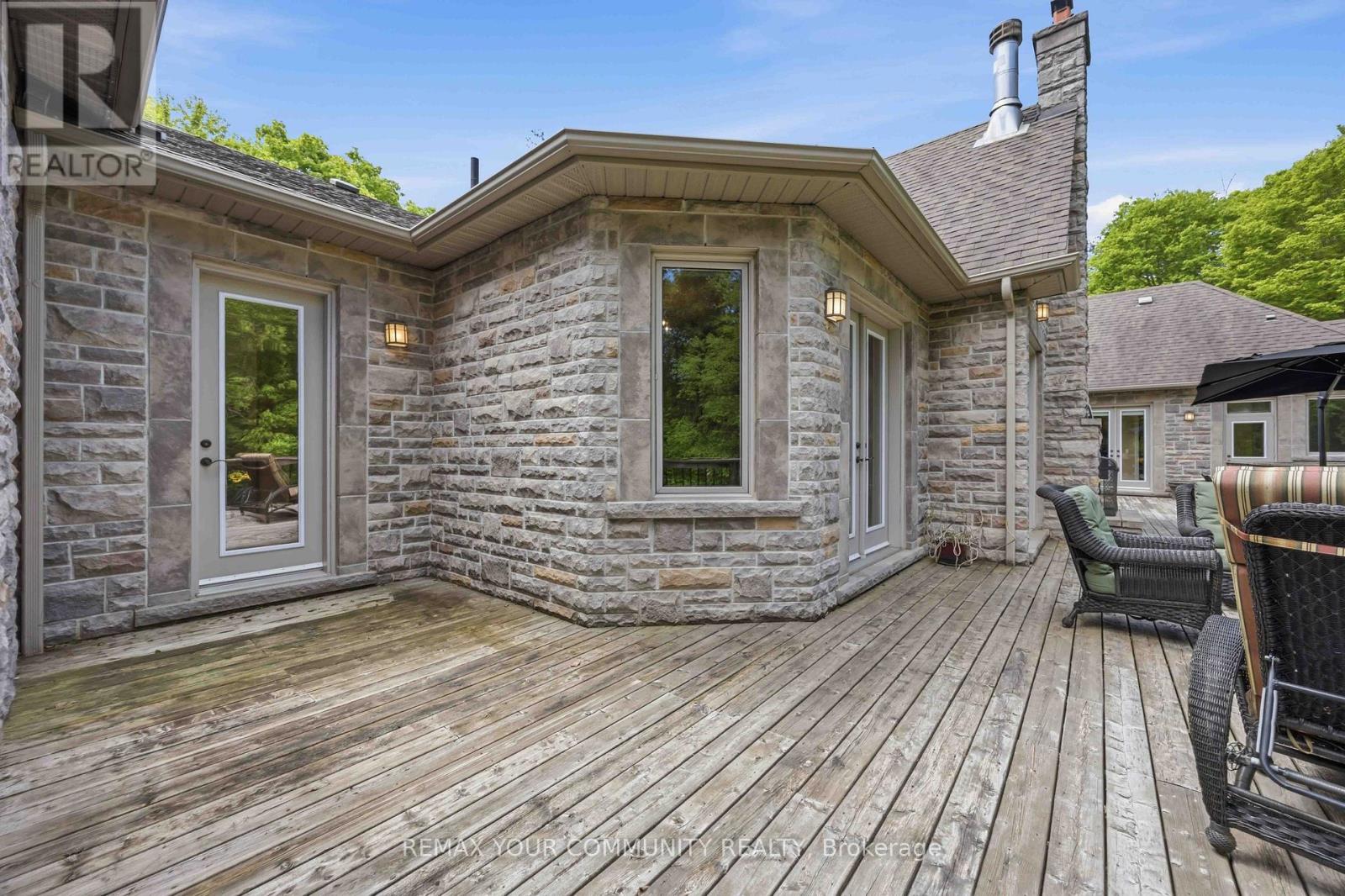 46 Lake Woods Drive, Whitchurch-Stouffville, Ontario  L4A 1P1 - Photo 39 - N13622574