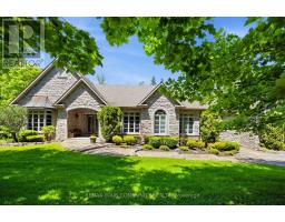 46 LAKE WOODS DRIVE, Whitchurch-Stouffville, Ontario