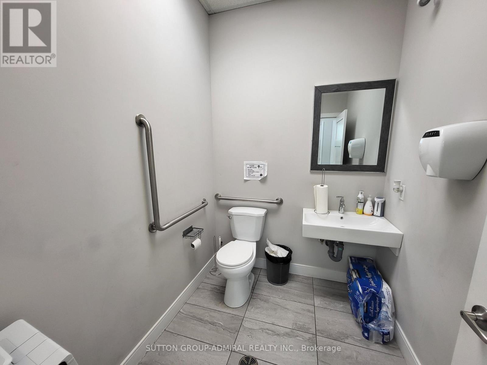 102 - 385 Connie Crescent, Vaughan, Ontario  L4K 5R2 - Photo 23 - N13622576